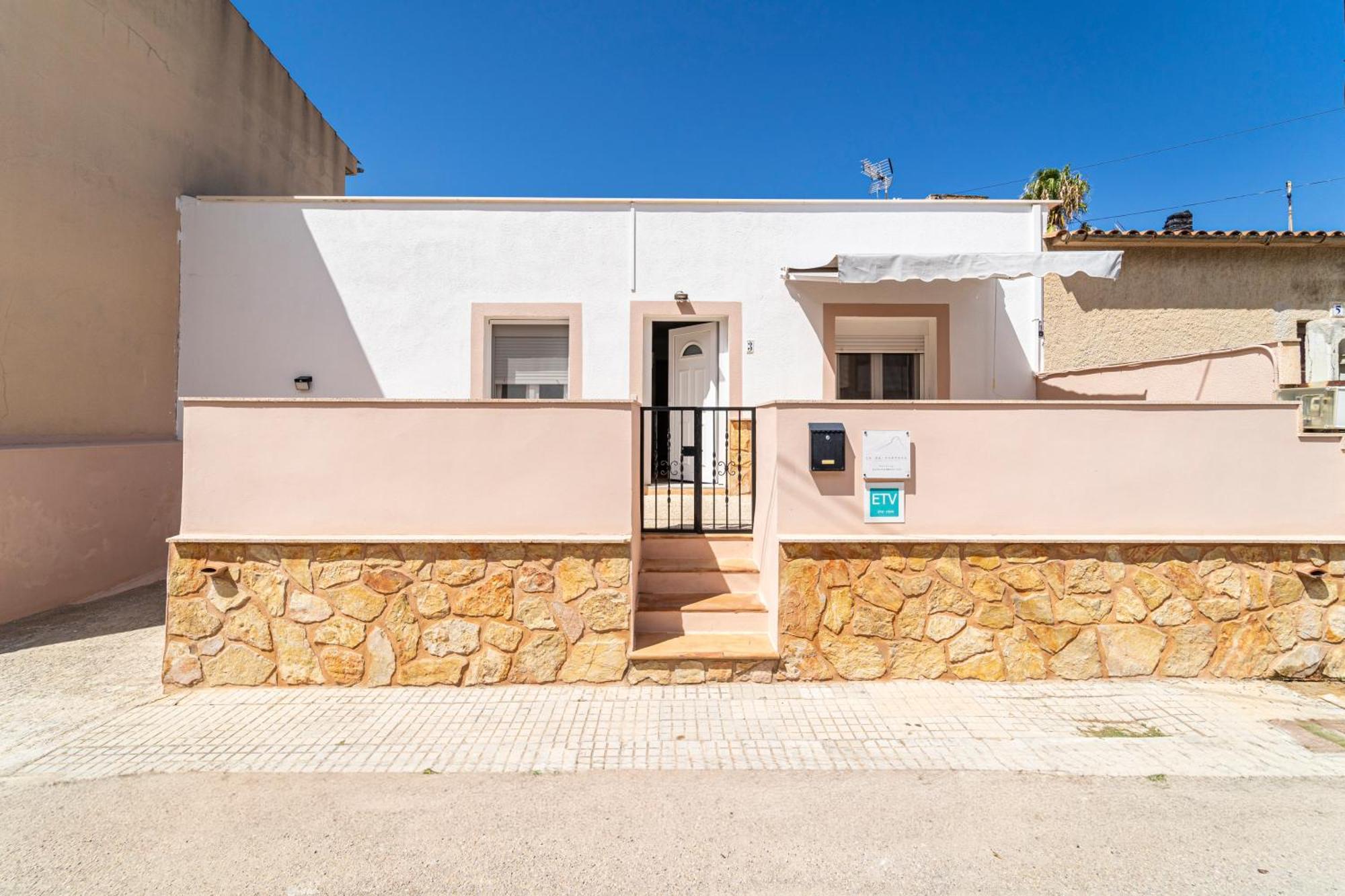 Townhouse Forteza By Homevillas360 * Colonia de Sant Pere